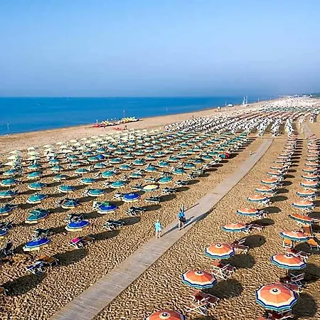Cozy Flat In The Center Of Hotel Bibione