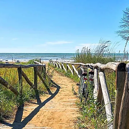 Hotel Cozy Flat In The Center Of Bibione